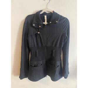 Lululemon Black Pinstripe Fitted Jacket Size 8 *missing‎ belt*
